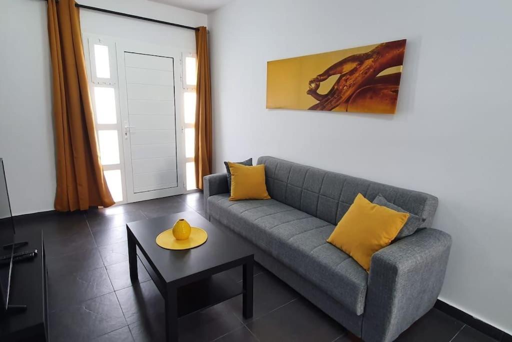 Casa Mivic Appartement Tías Buitenkant foto